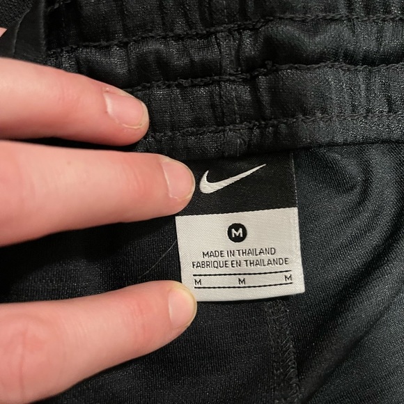 Nike Athletic Basketball Shorts - Picture 6 of 6